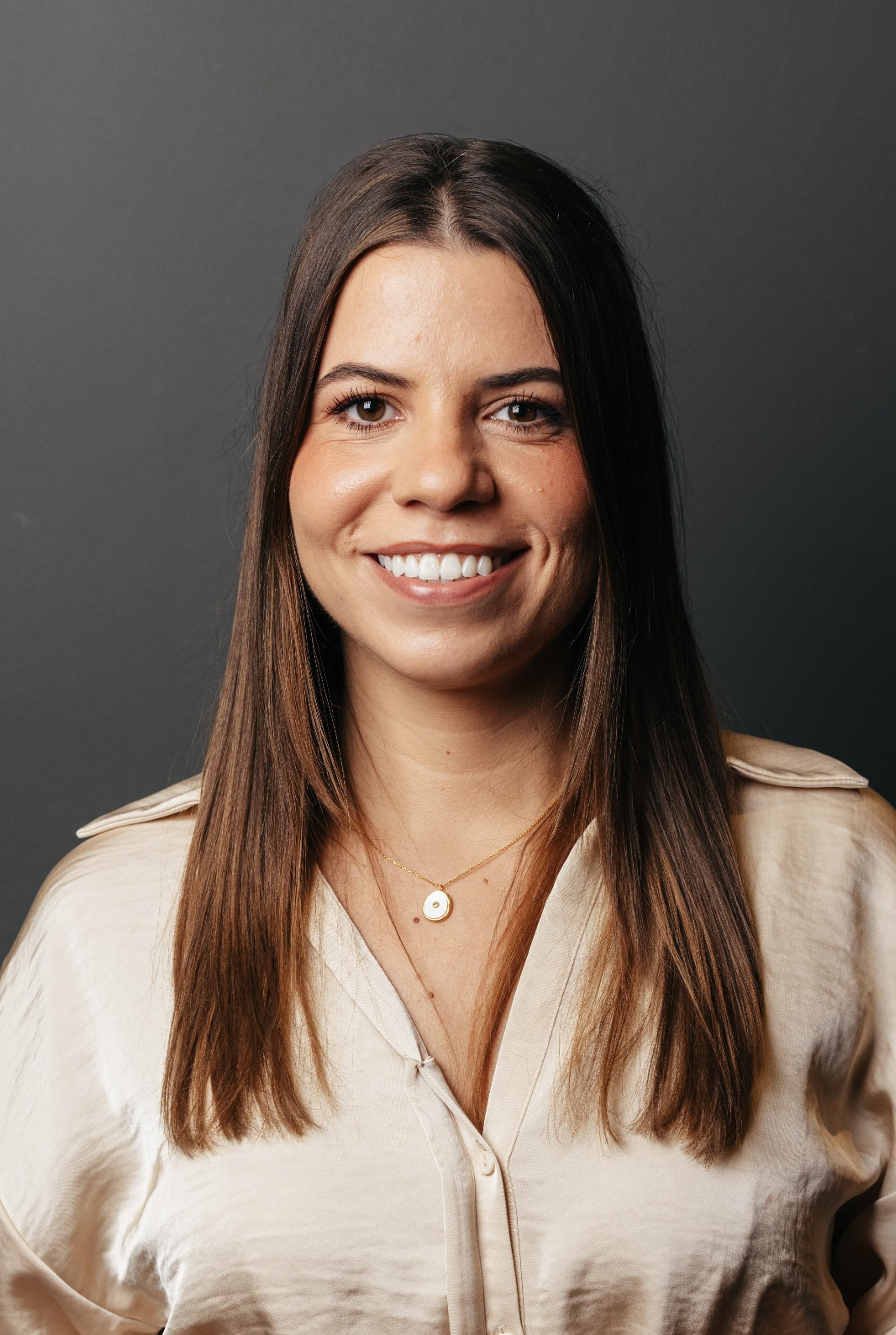 Retrato de Raquel de Lóia Sequeira